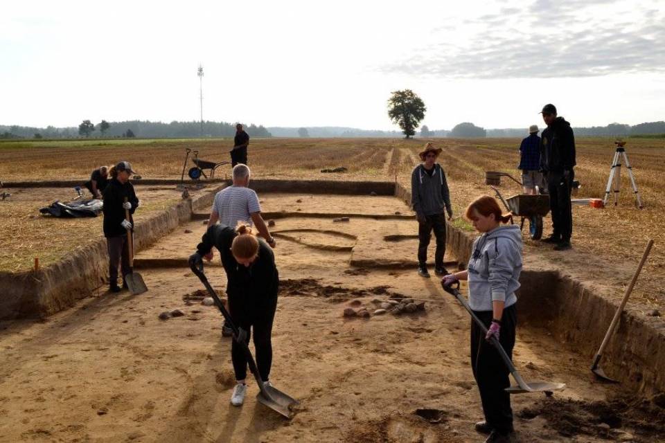 1c63a42a8b8967902ef89e89751bb068_XL